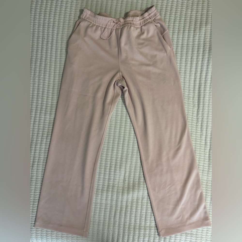 Lululemon Softstreme High Rise Pant (regular) size 12